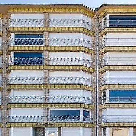 By St-andre Dunes With Sea View Apartment Koksijde